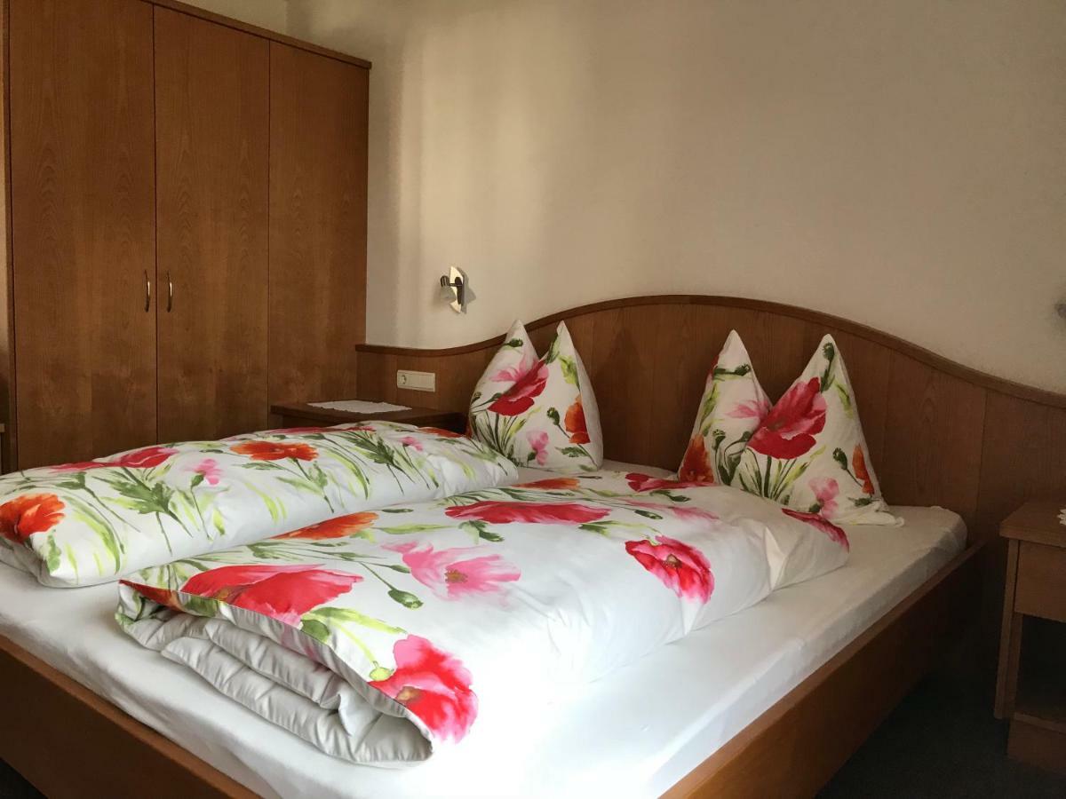 Apartments Vaiolet Santa Cristina Val Gardena Екстериор снимка