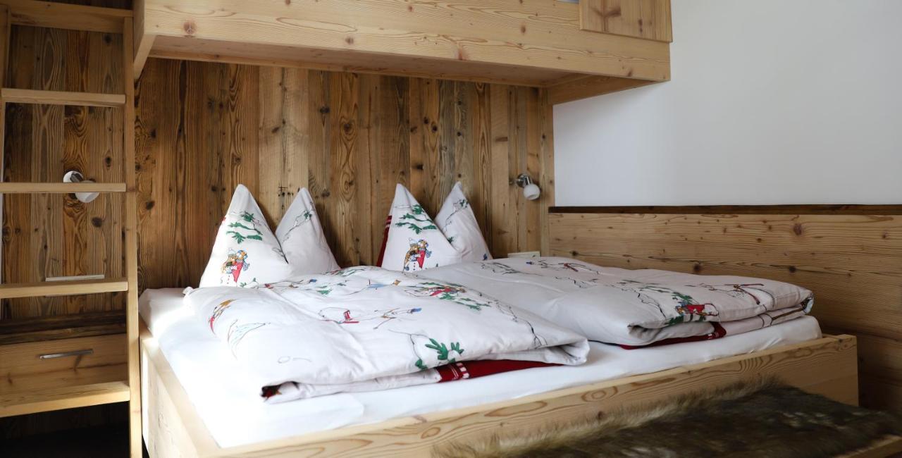 Apartments Vaiolet Santa Cristina Val Gardena Екстериор снимка